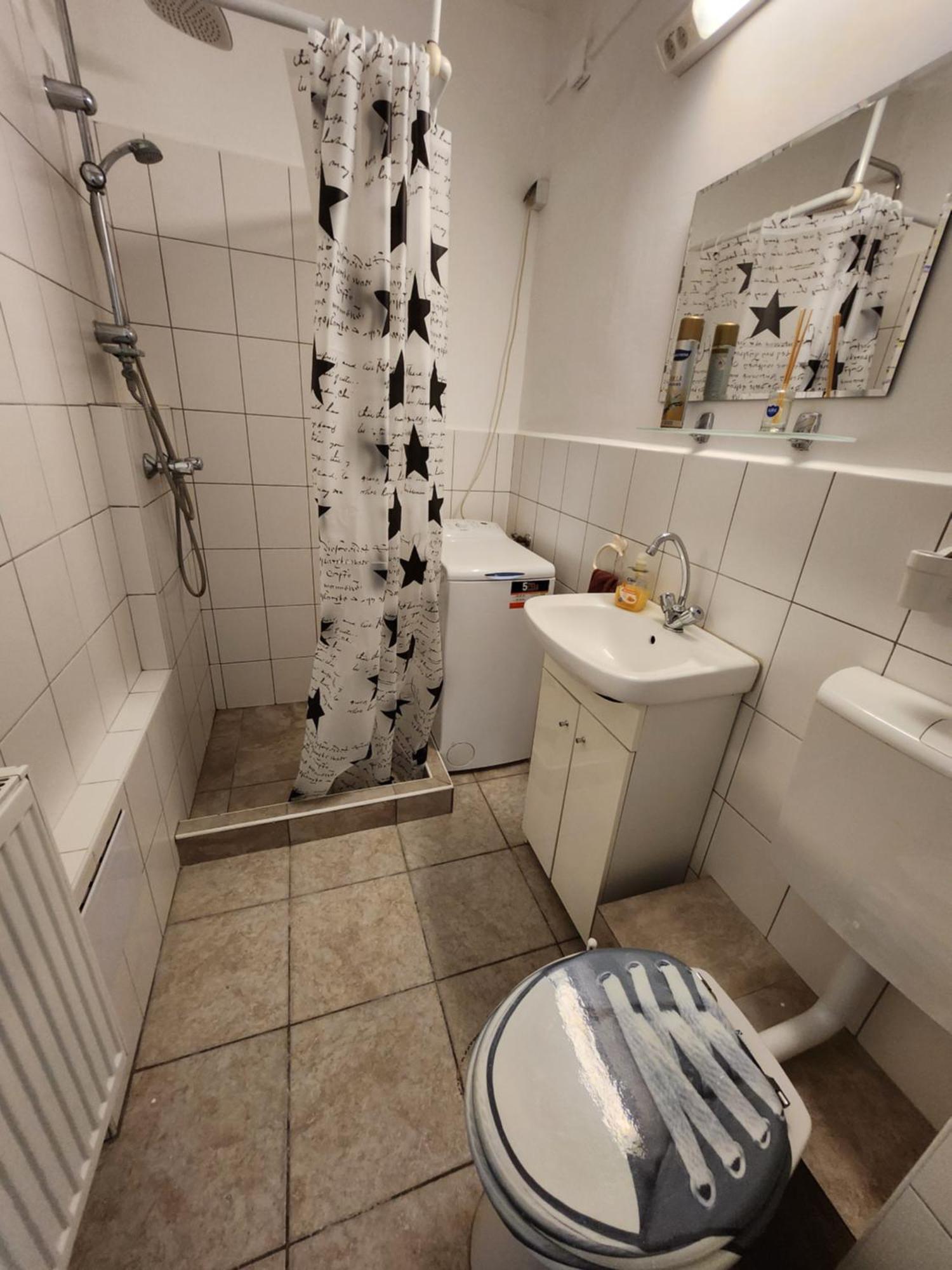 Orsi Apartman / Vendeghaz Kecskemet Exterior photo