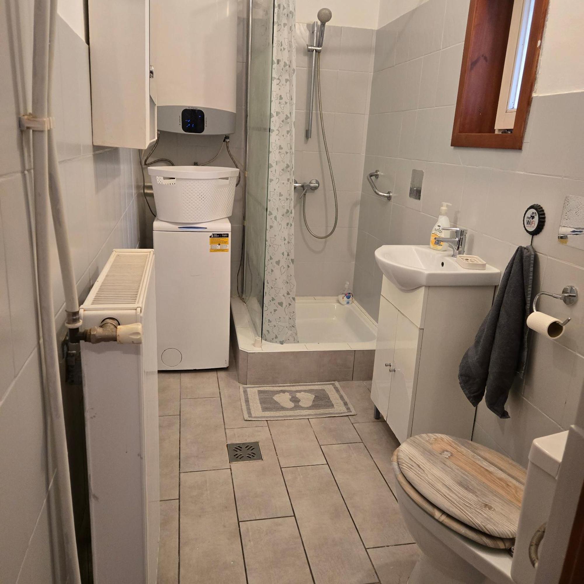 Orsi Apartman / Vendeghaz Kecskemet Exterior photo